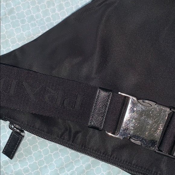 Prada Black Nylon Montagna Belt Pouch - Picture 3 of 4